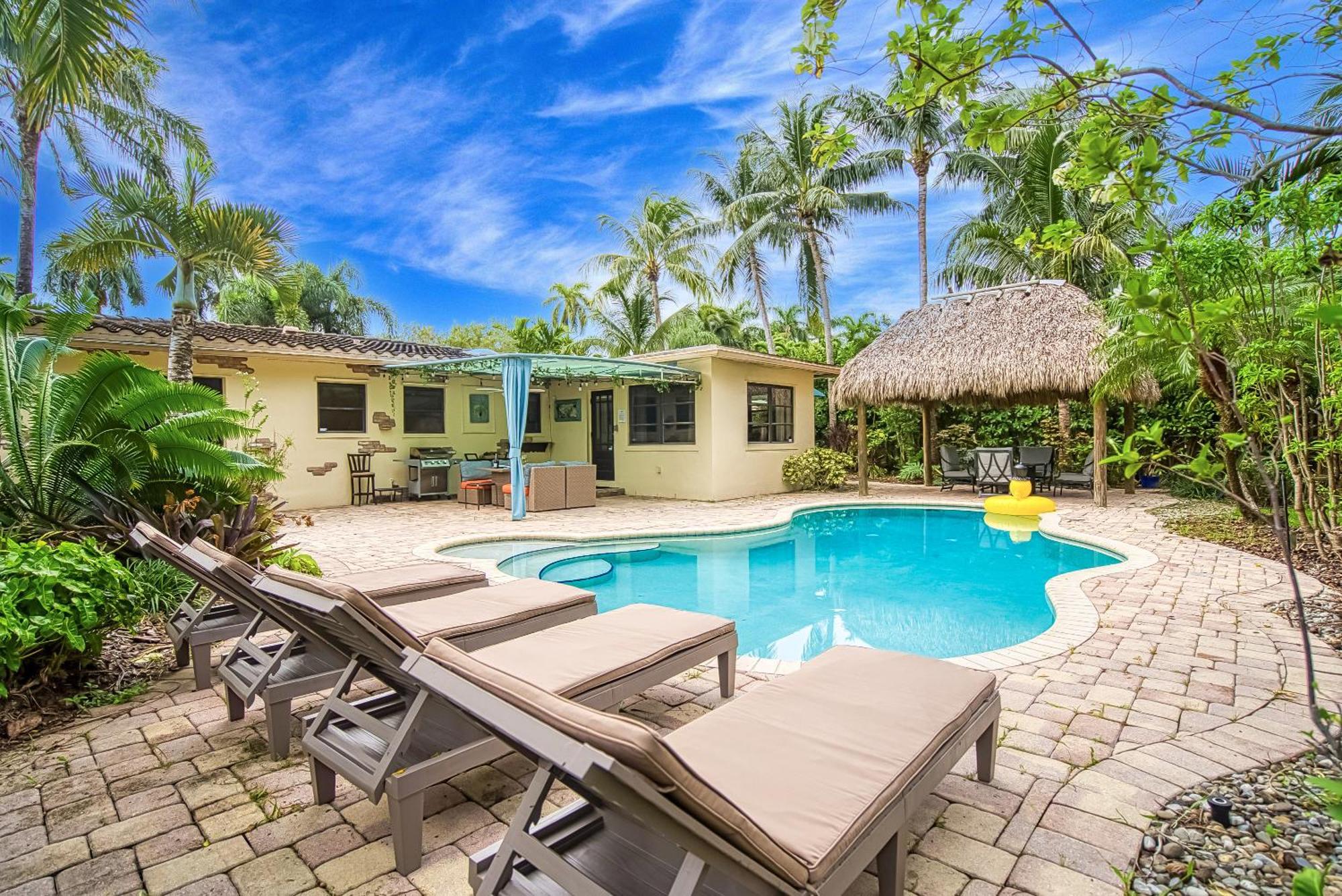 Villa Chic Getaway W Heated Pool & Short Walk To Beach Hollywood Exterior foto